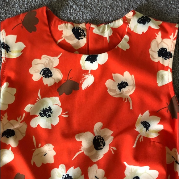 Floral sleeveless pants suit - Picture 7 of 11